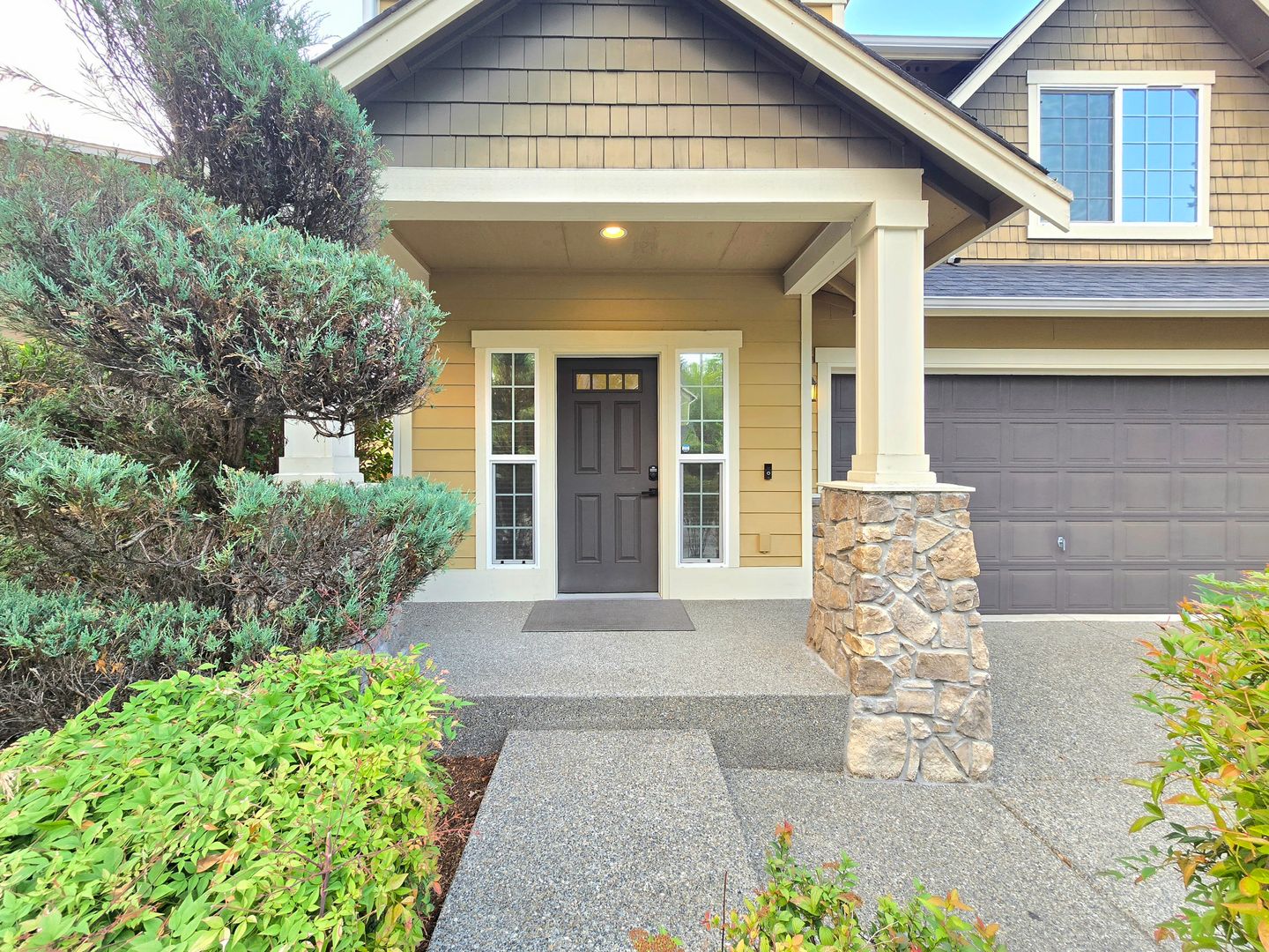 Lake Stevens House: 11727 12th St SE