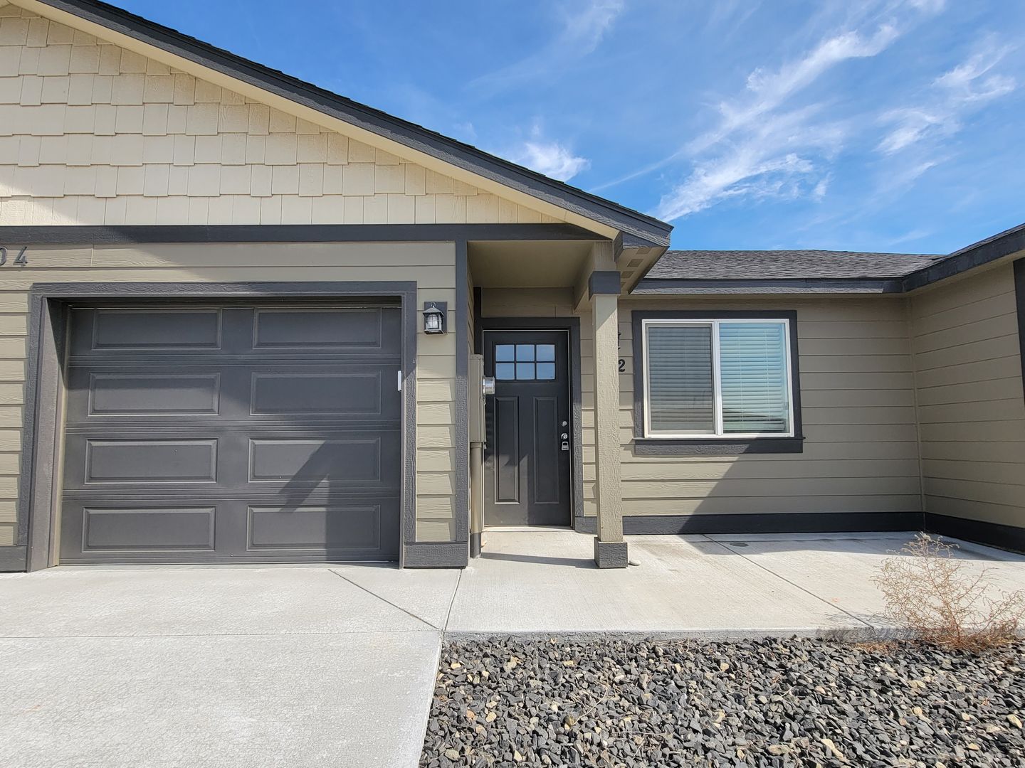 West Richland Apartment: 1004 Creer Way