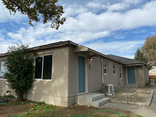 *MOVE IN SPECIAL - FIRST MONTH'S RENT FREE* Remodeled and Updated Units – photo 1