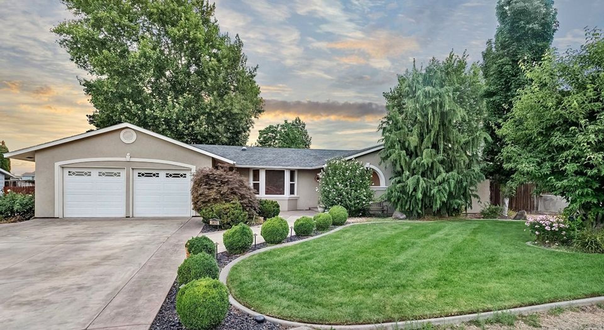 Pasco House: 3812 Road 109