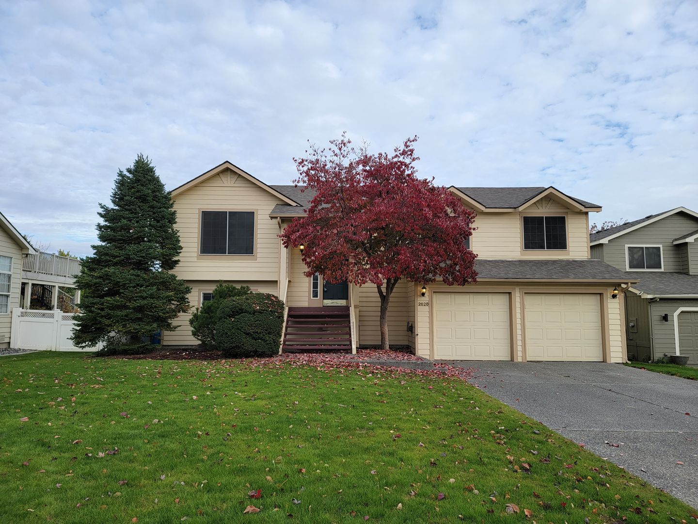 Richland House: 2628 Scottsdale Place