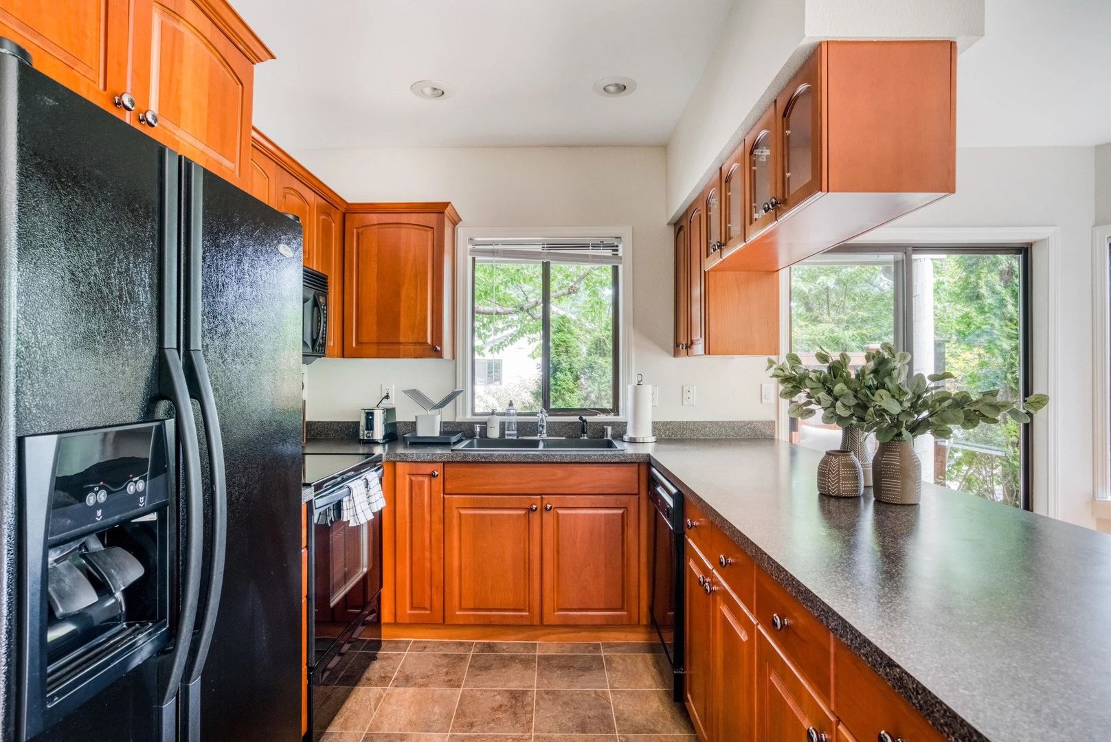 Redmond House: 9009 Avondale Rd NE Unit K121