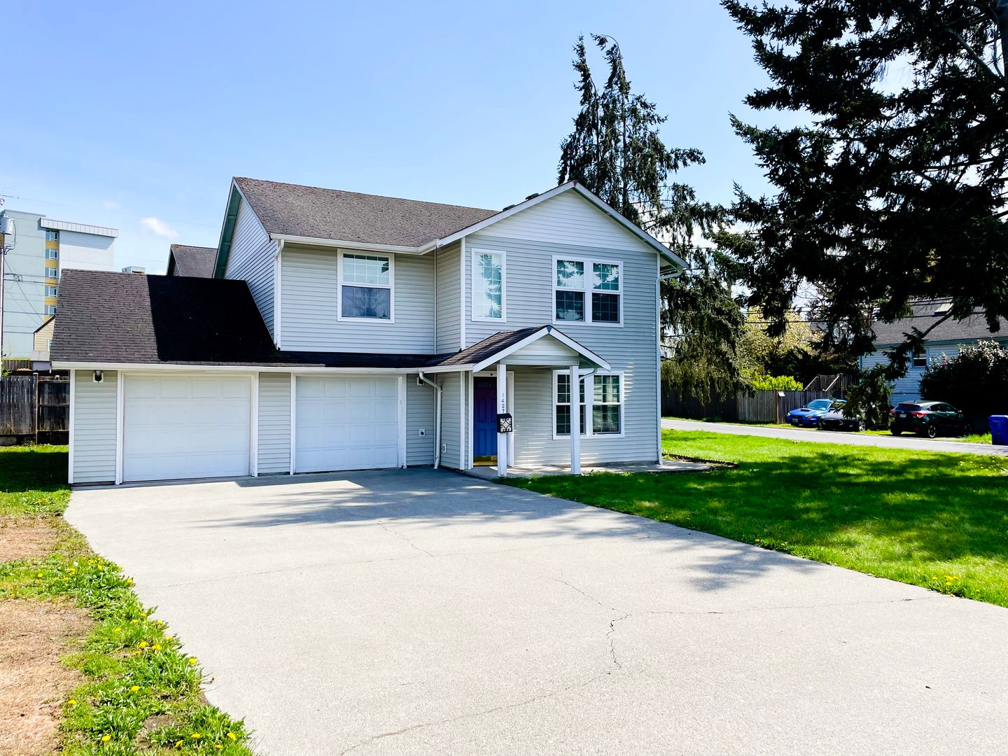 Everett House: 1427 Virginia Ave