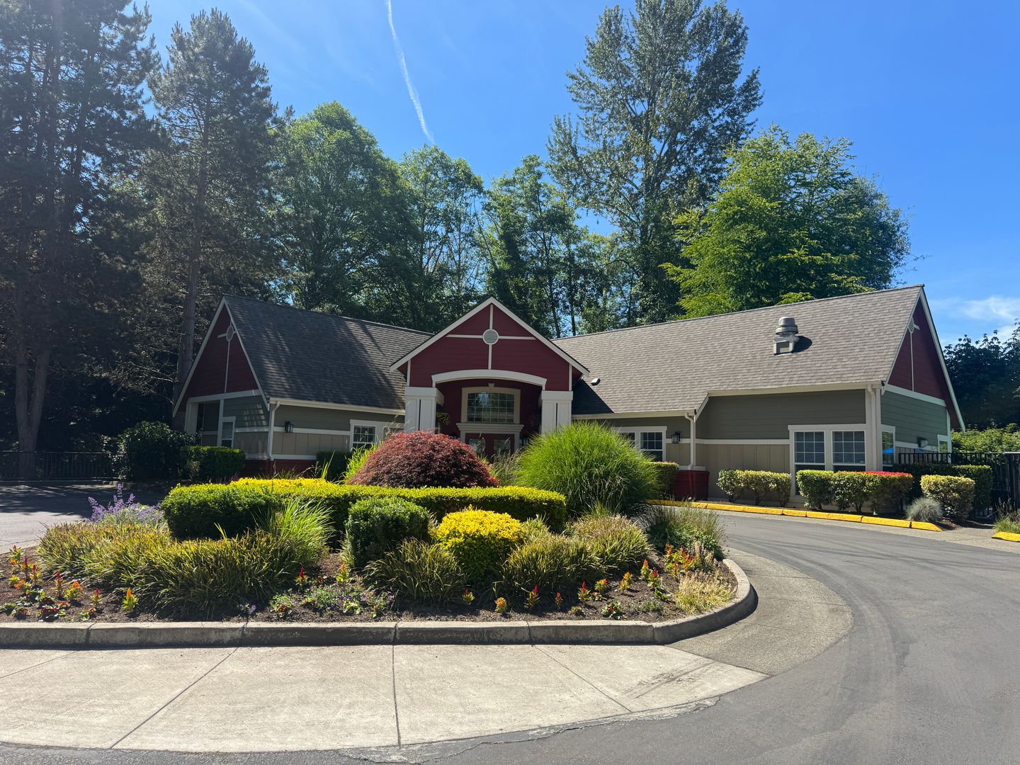 Kenmore Condo: 7711 NE 175th St #E301