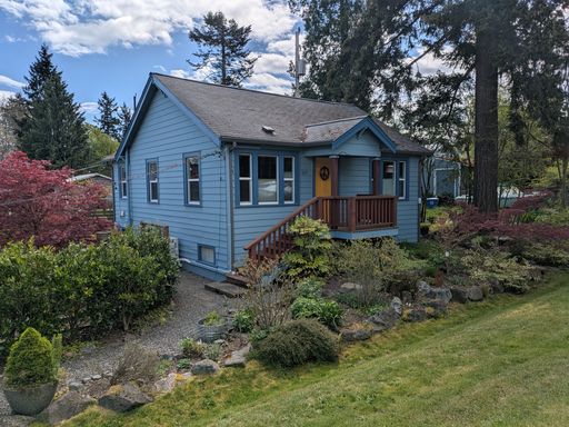 Must See North Seattle Home – photo 1