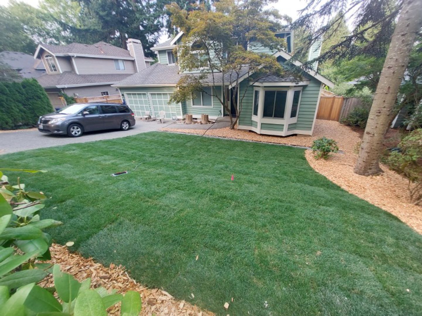 Redmond House: 10316 176th Ave NE