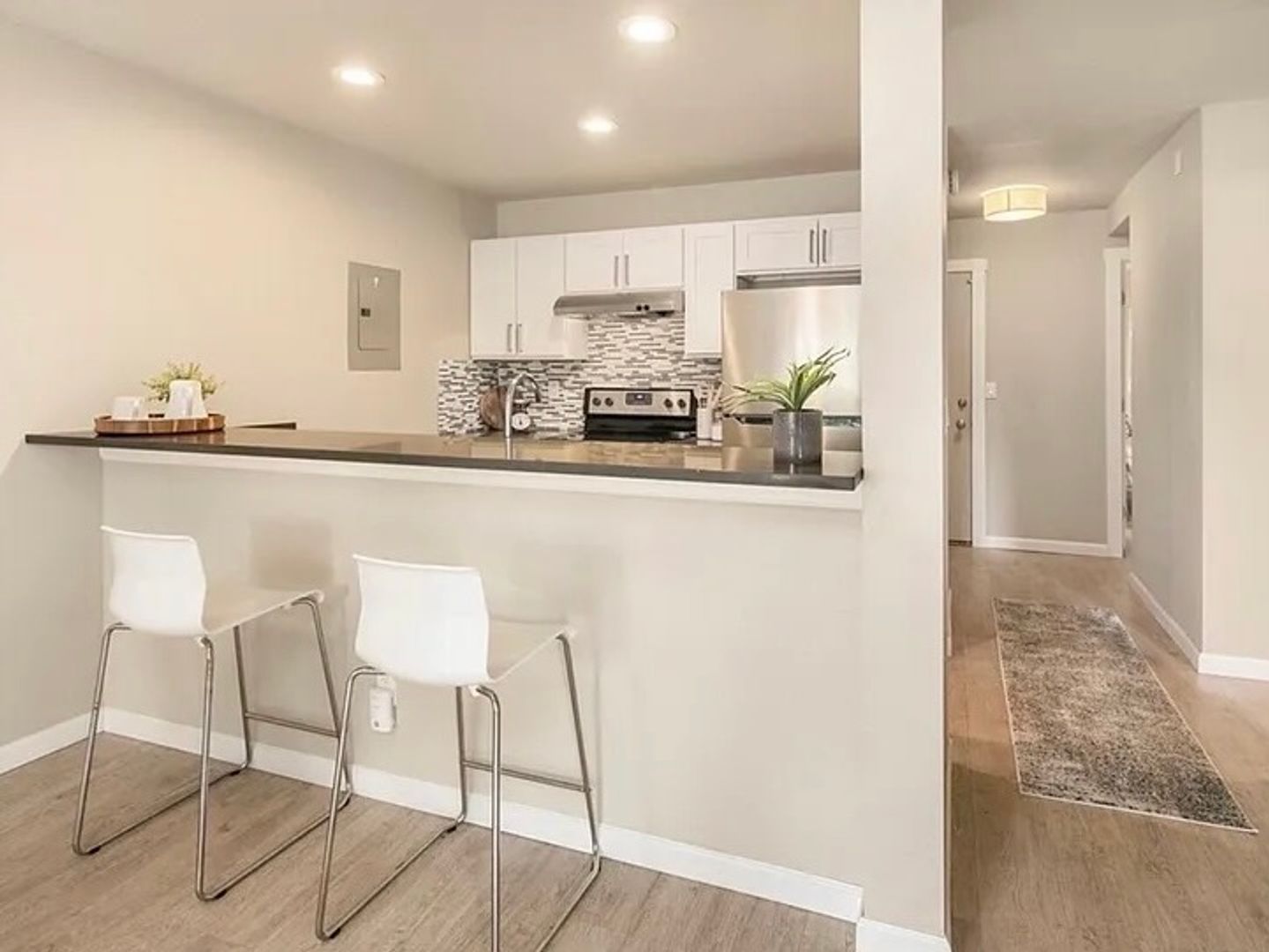 Seattle Condo: 17431 Ambaum Blvd S Unit B13