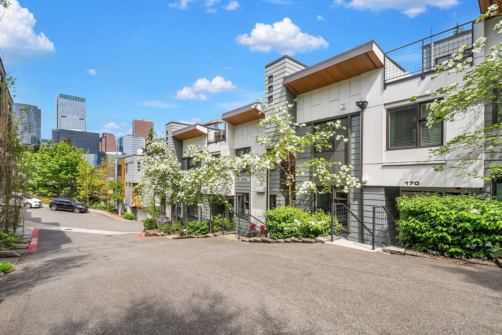 Bellevue Townhome: 170 107th Ct. SE