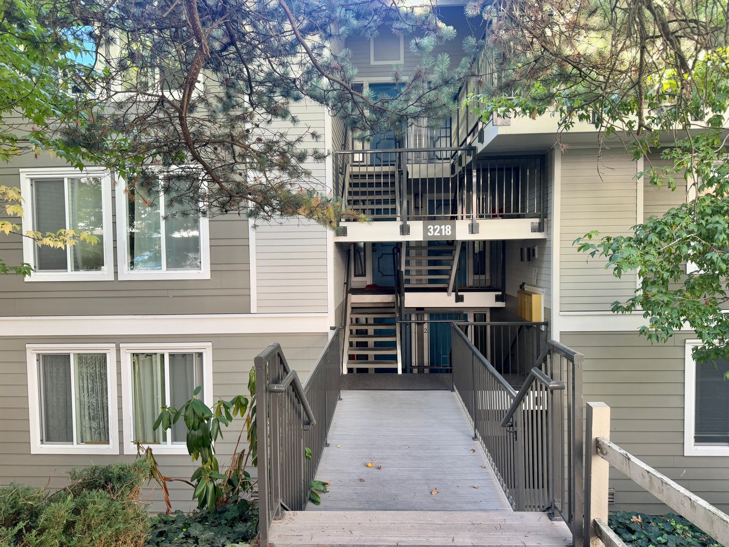 Mercer Island Condo: 3218 80th Ave SE Unit 5