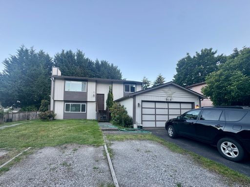 Two Bedroom Duplex Unit – photo 1