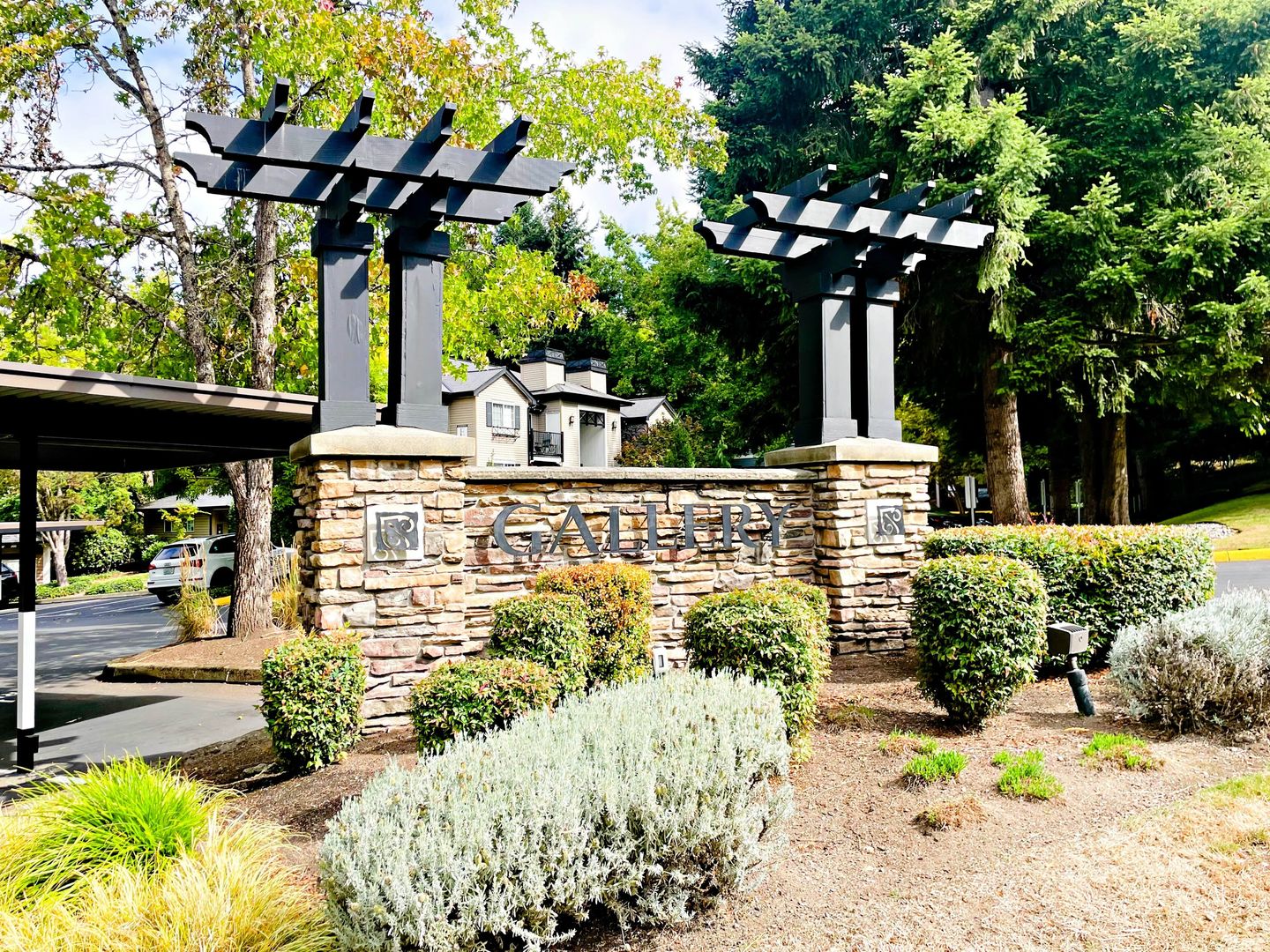 Kirkland Condo: 210 9th St Unit E103