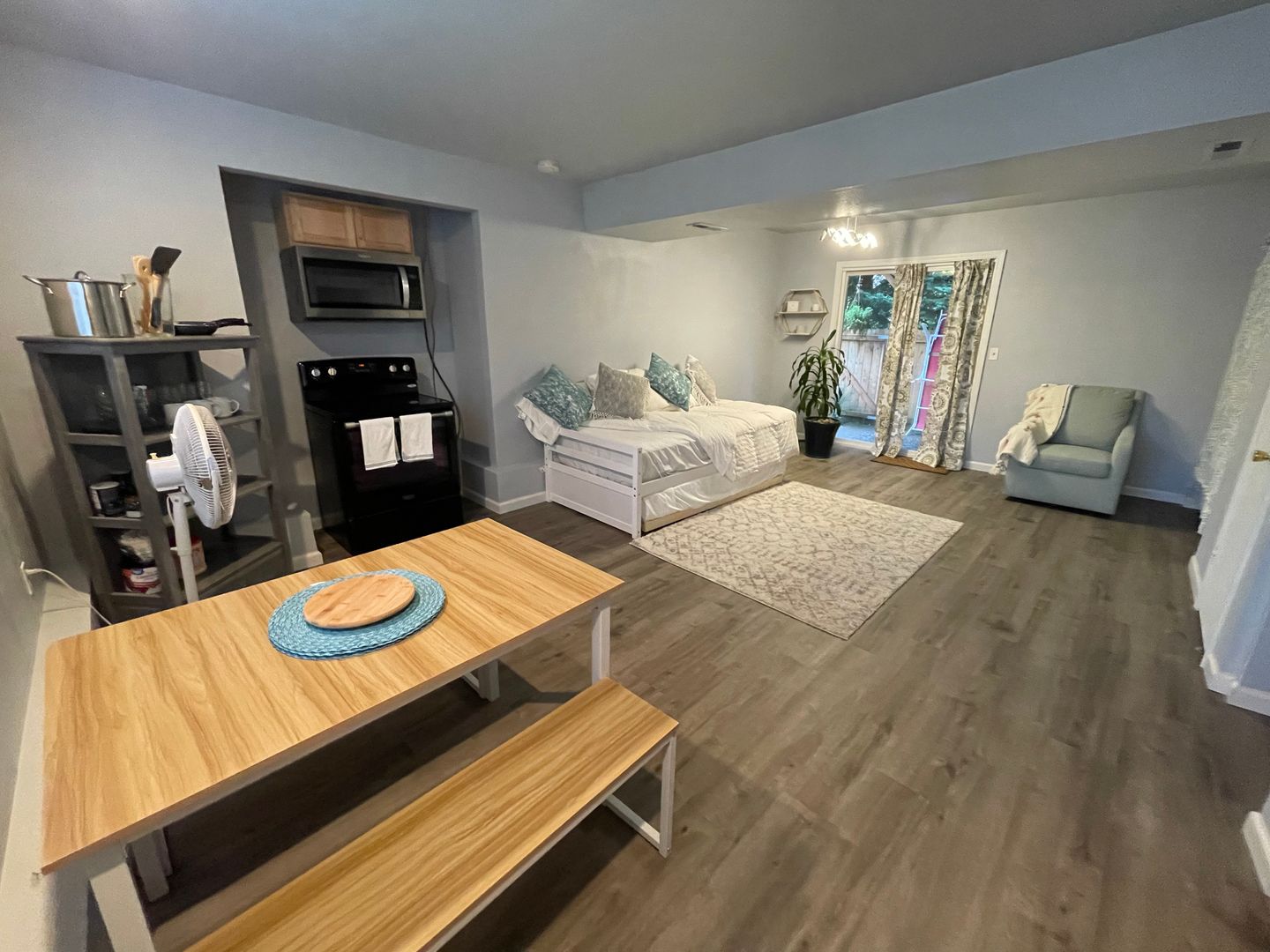 Bothell Condo: 916 207th PL SE Unit B