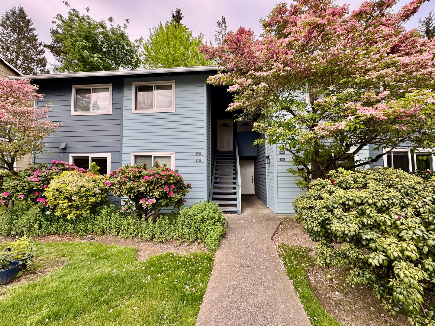 Everett Condo: 921 130th St SW #A101