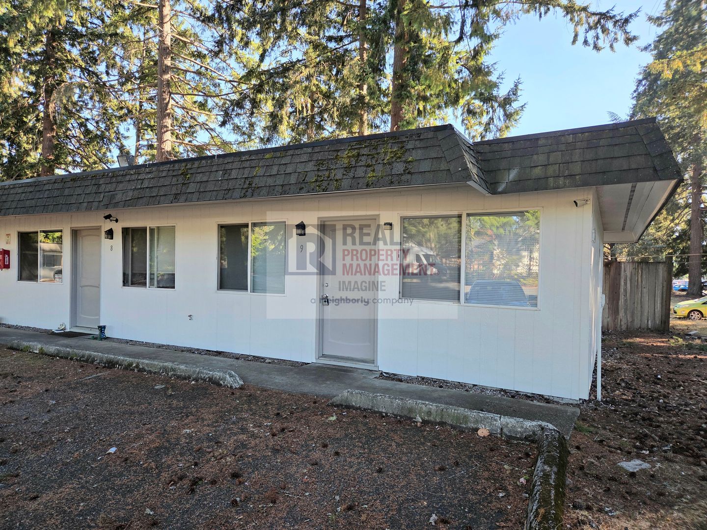 Lacey, Apartment: 1106 Neil Street NE,  - Unit 9