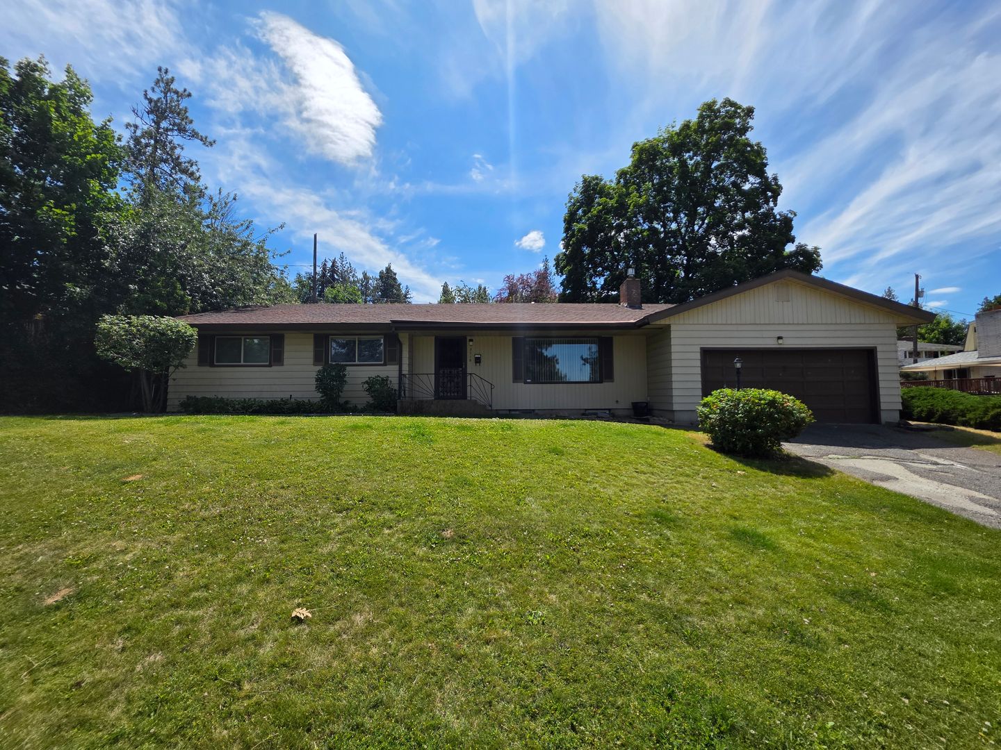 Spokane House: 3718 E 15th Ave