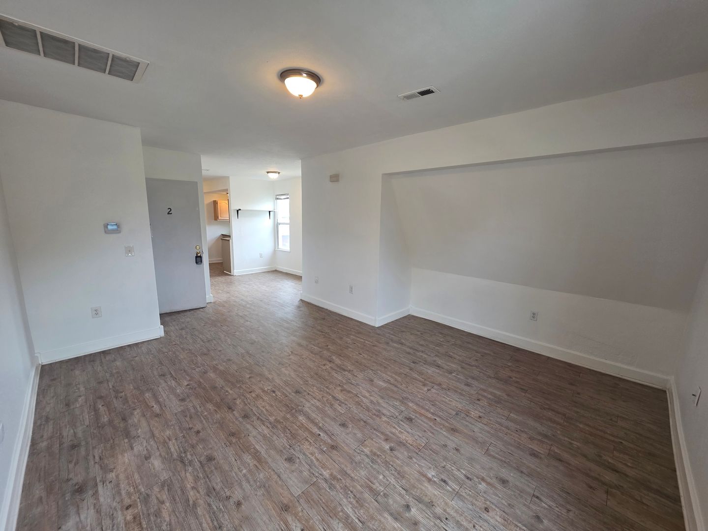 Spokane Apartment: 613 W Knox Ave