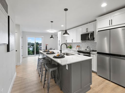 Newly Built Rainier Vista Townhomes in Burien – photo 1