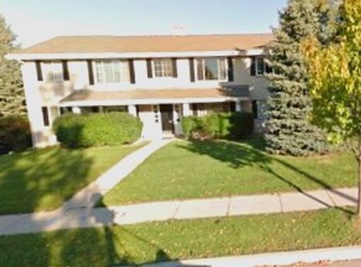 Beautiful 2BR/1BA Bedroom Upper Unit! – photo 1
