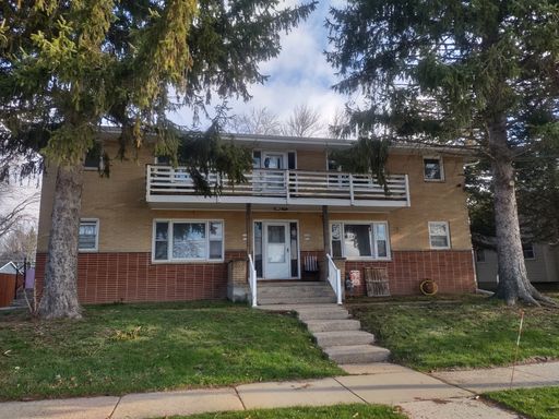 Two Bedroom Lower Located In Beautiful Lake Country