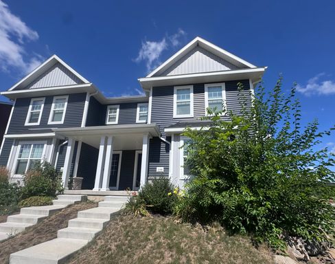 Modern 4 Bed, 3.5 Bath Home in a Prime Neighborhood-Early Move In Available – photo 1