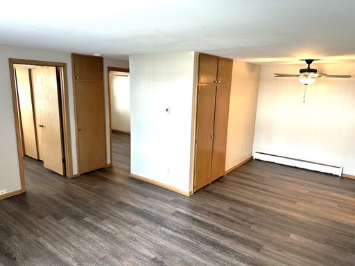 Beautiful fully remodeled 2 bedroom apartment on Madison's east side. Heat and water INCLUDED – photo 1