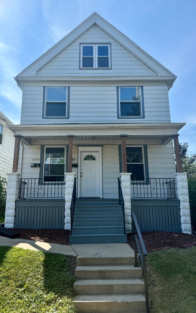 Cudahy Apartment: 3461 E Plankinton Avenue