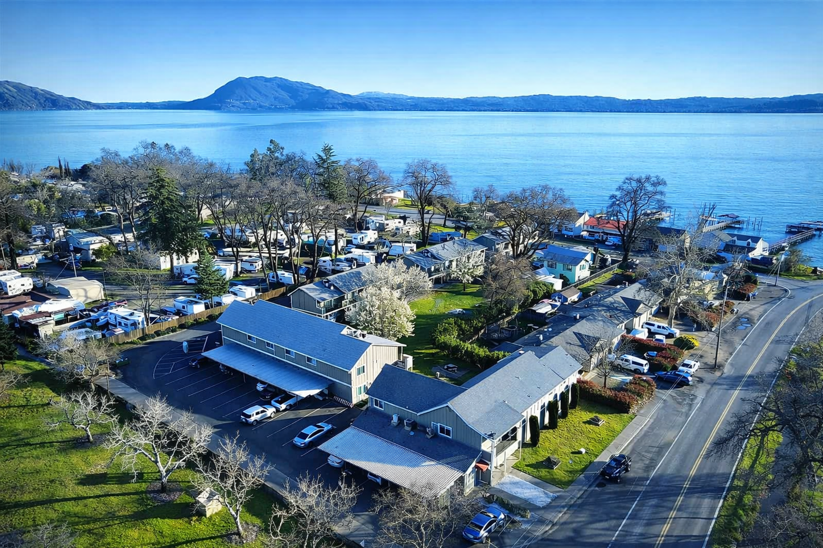 Upper Lake Apartment: 6687 Blue Heron Drive