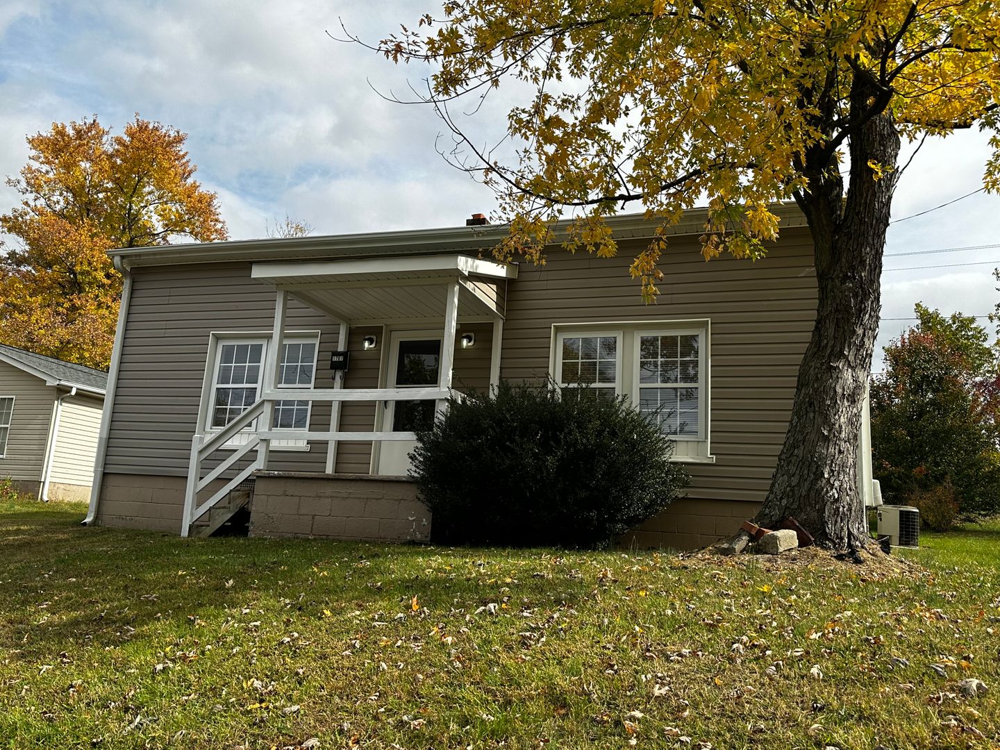 Greensboro House: 1707 Glenwood Ave