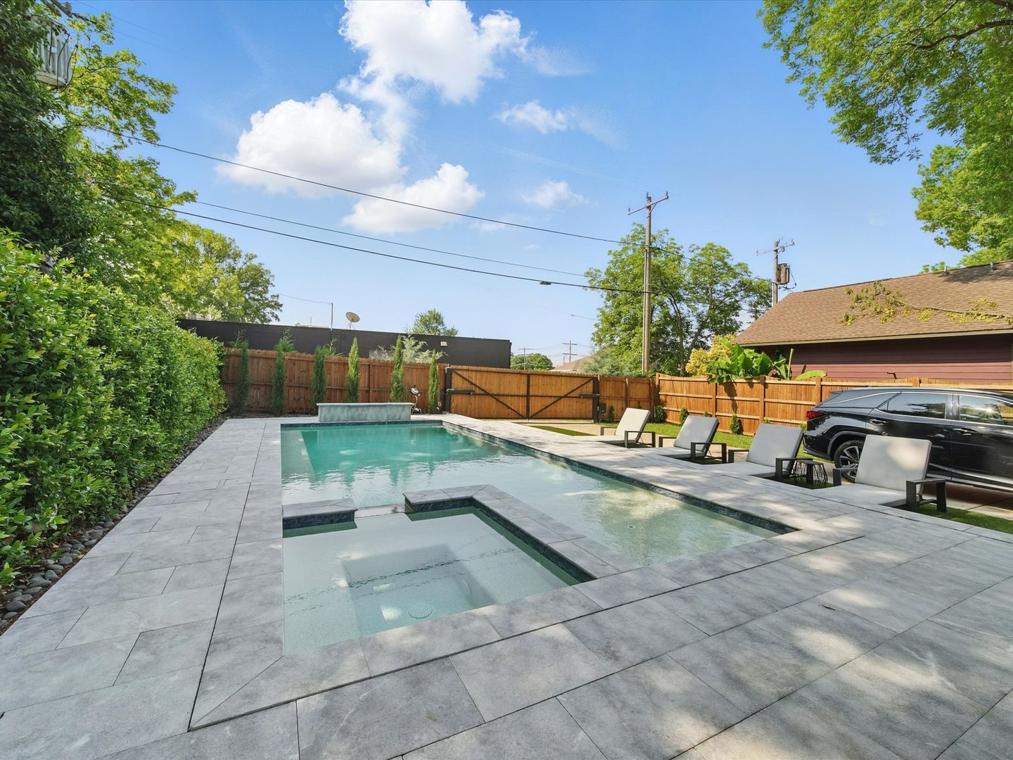 Pool at 708 Cross Trail Drive (2 of 2)