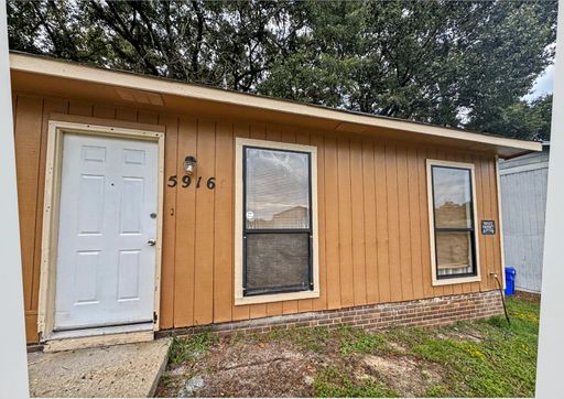 Charming 1-Bedroom Apartment in Fayetteville! – photo 1