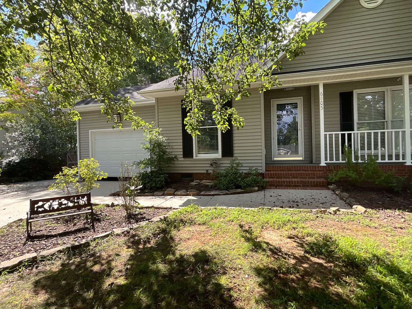 Greensboro House: 6805 Poplar Grove Trail