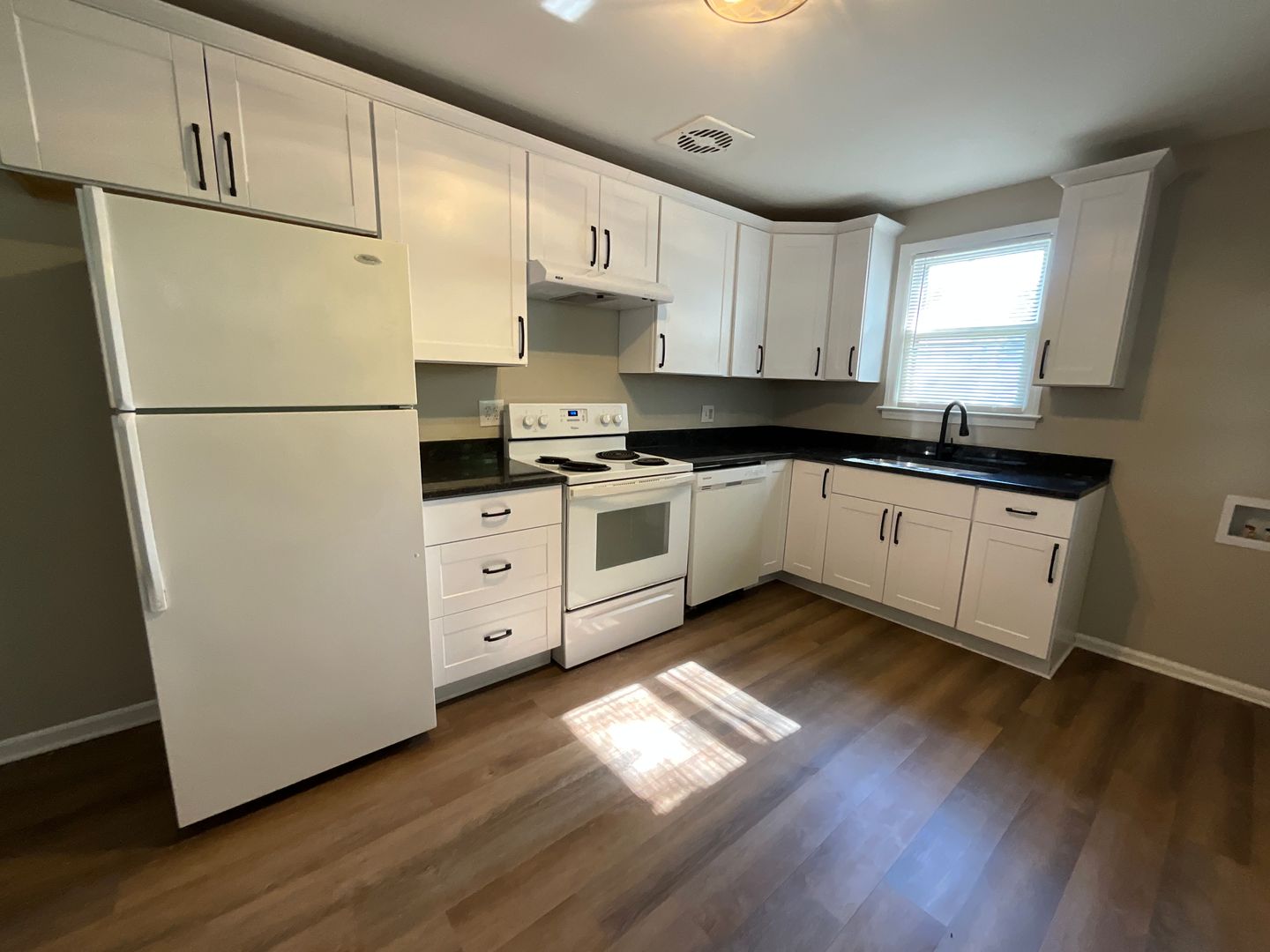 1413 Gracewood Dr. 8 of 12