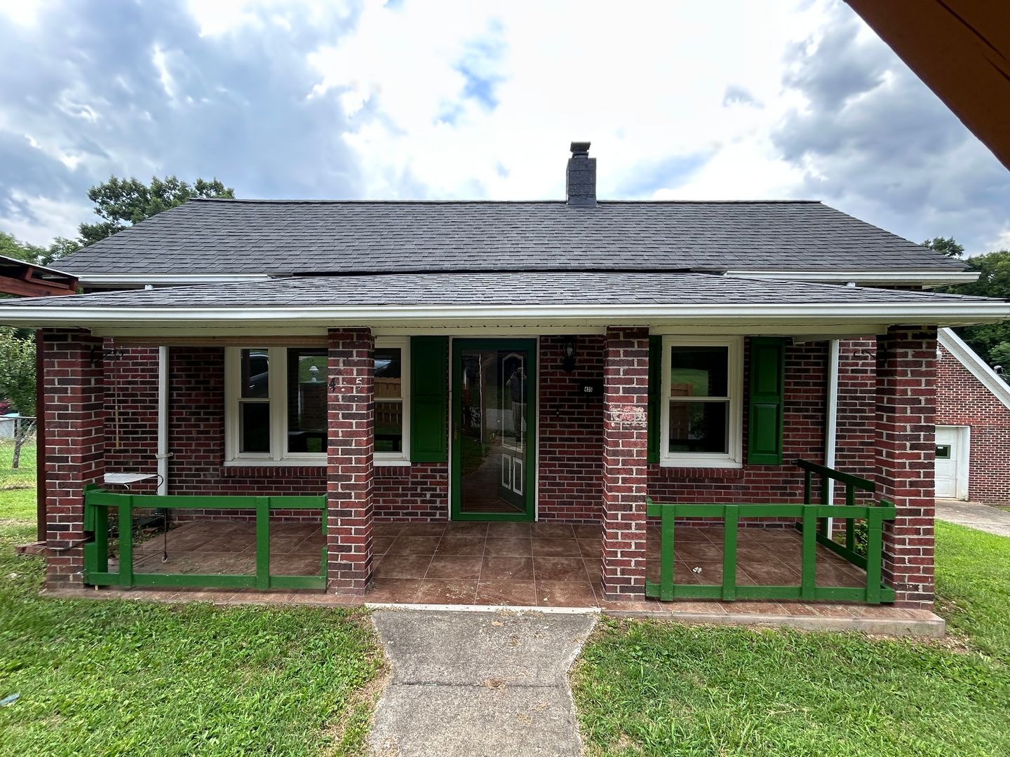 Eden House: 435 Lawrence Street