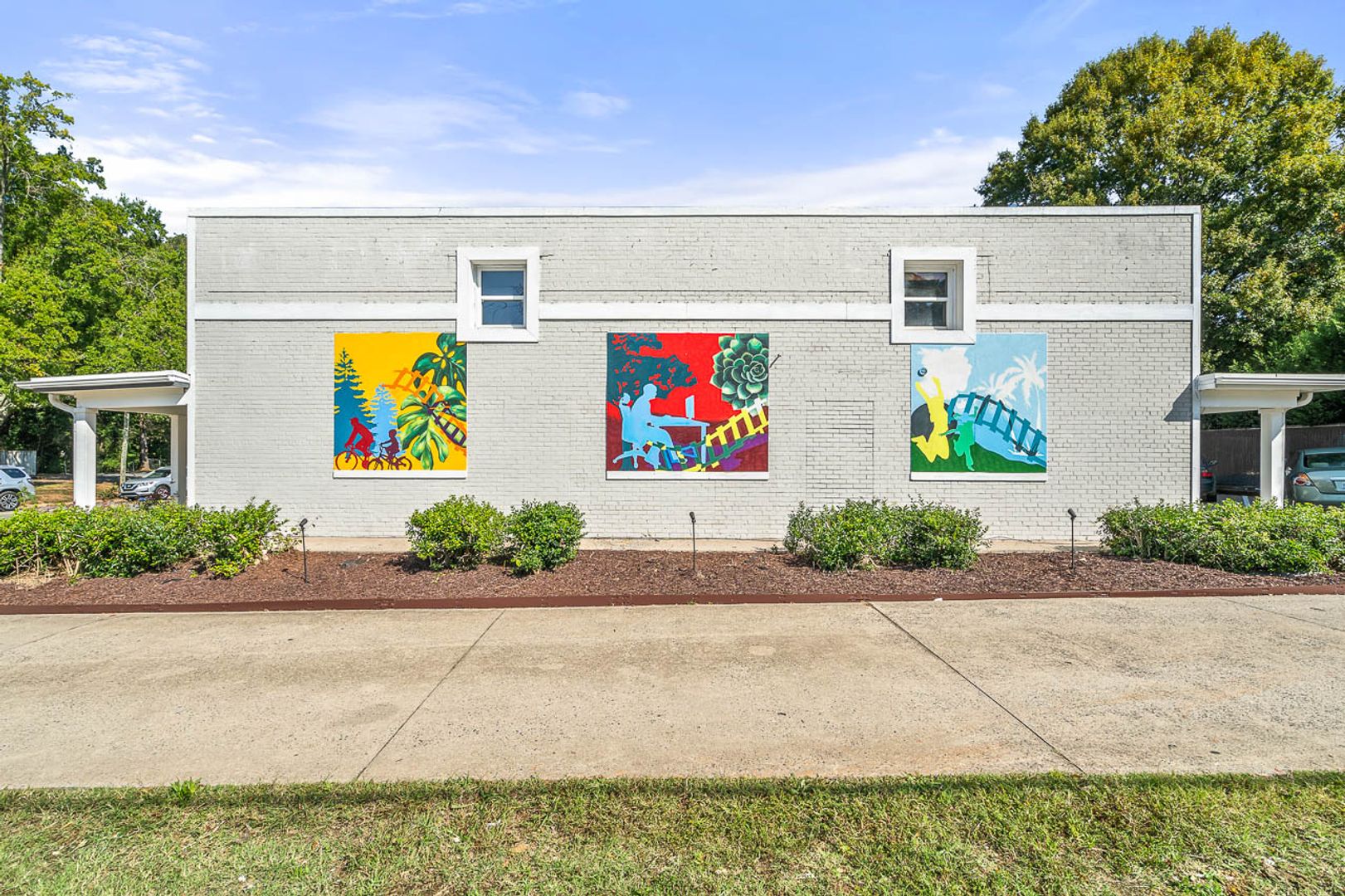604 E. Iredell Avenue 2 of 12
