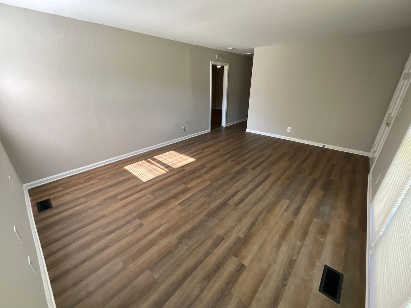1413 Gracewood Dr. 4 of 12