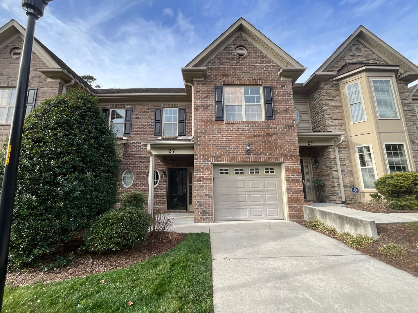 Greensboro House: 27 Cherine Way