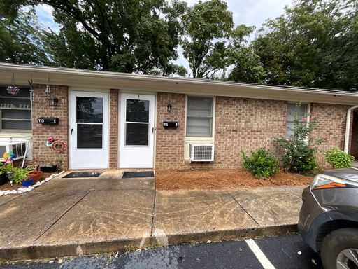 Very Affordable $795/mo-Thomasville! Newly renovated, 2 bedrooms, 1 bath Apartment