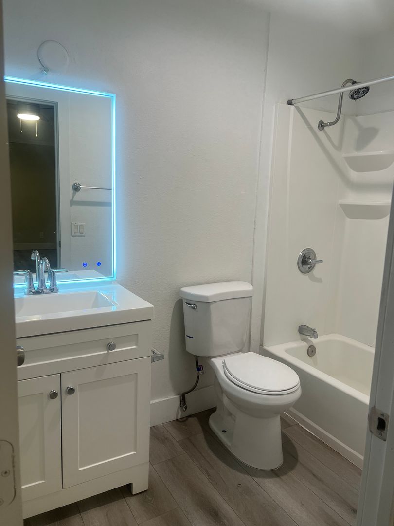 Park City Walk Apartments 4 of 12