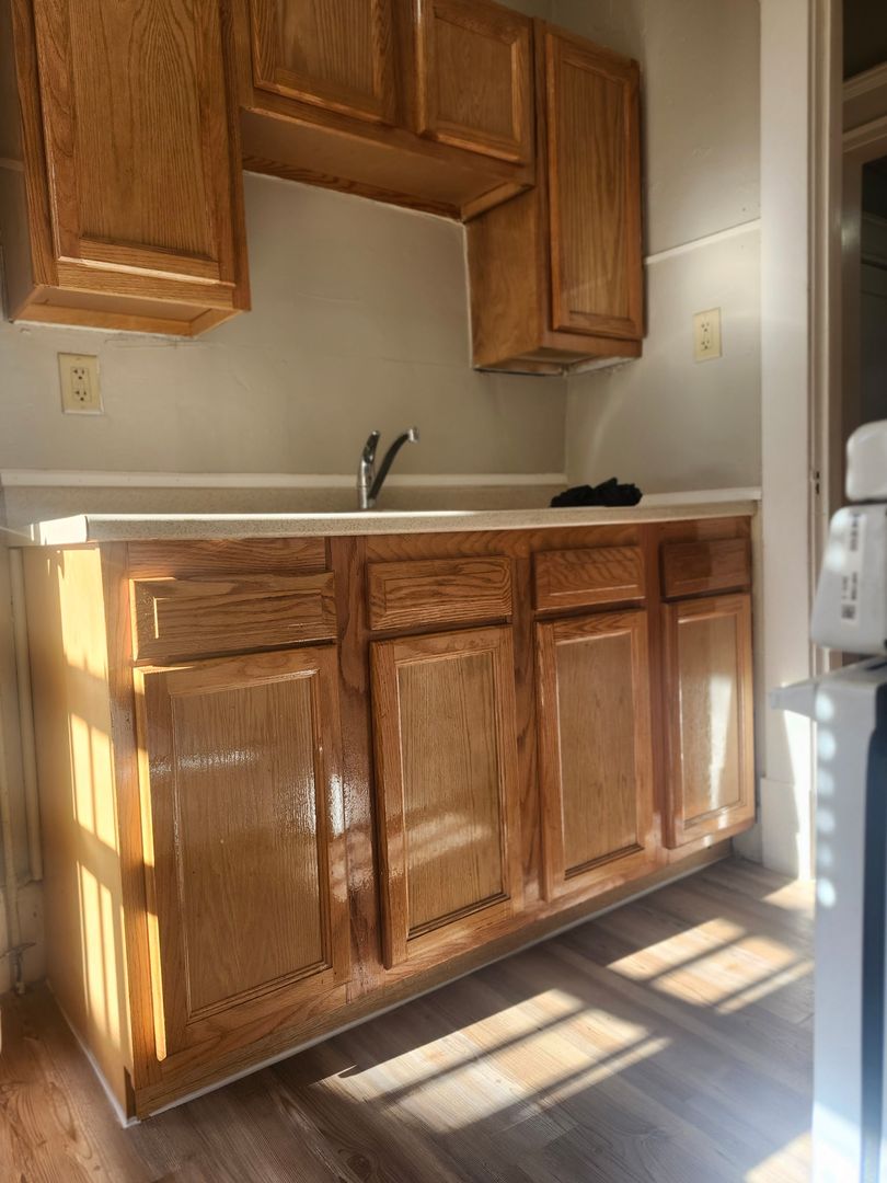 Springfield Apartment: 321 Belmont Ave/5 - 15 Crystal Ave