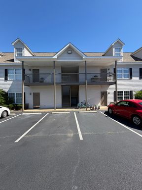 Available for Short Term or Long Term Lease! – photo 1