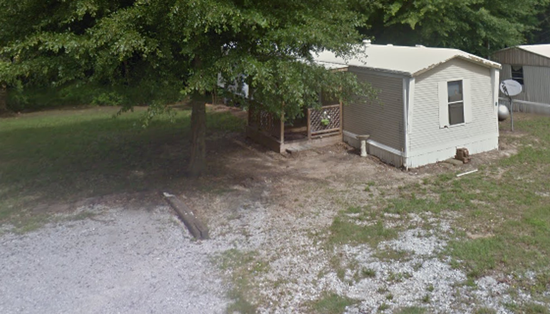 Opelika Apartment: 351 Lee Road 114