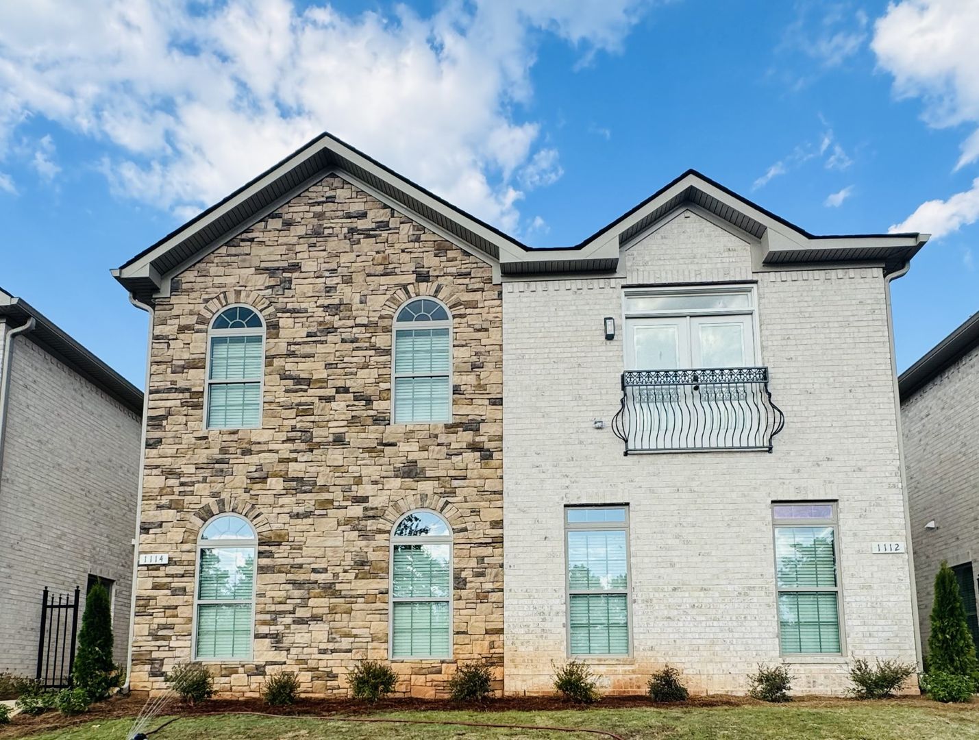 Auburn House: 1120 Runnningvine Lane
