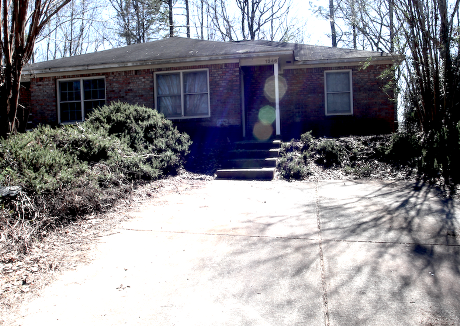 Auburn House: 1346 Kent Drive
