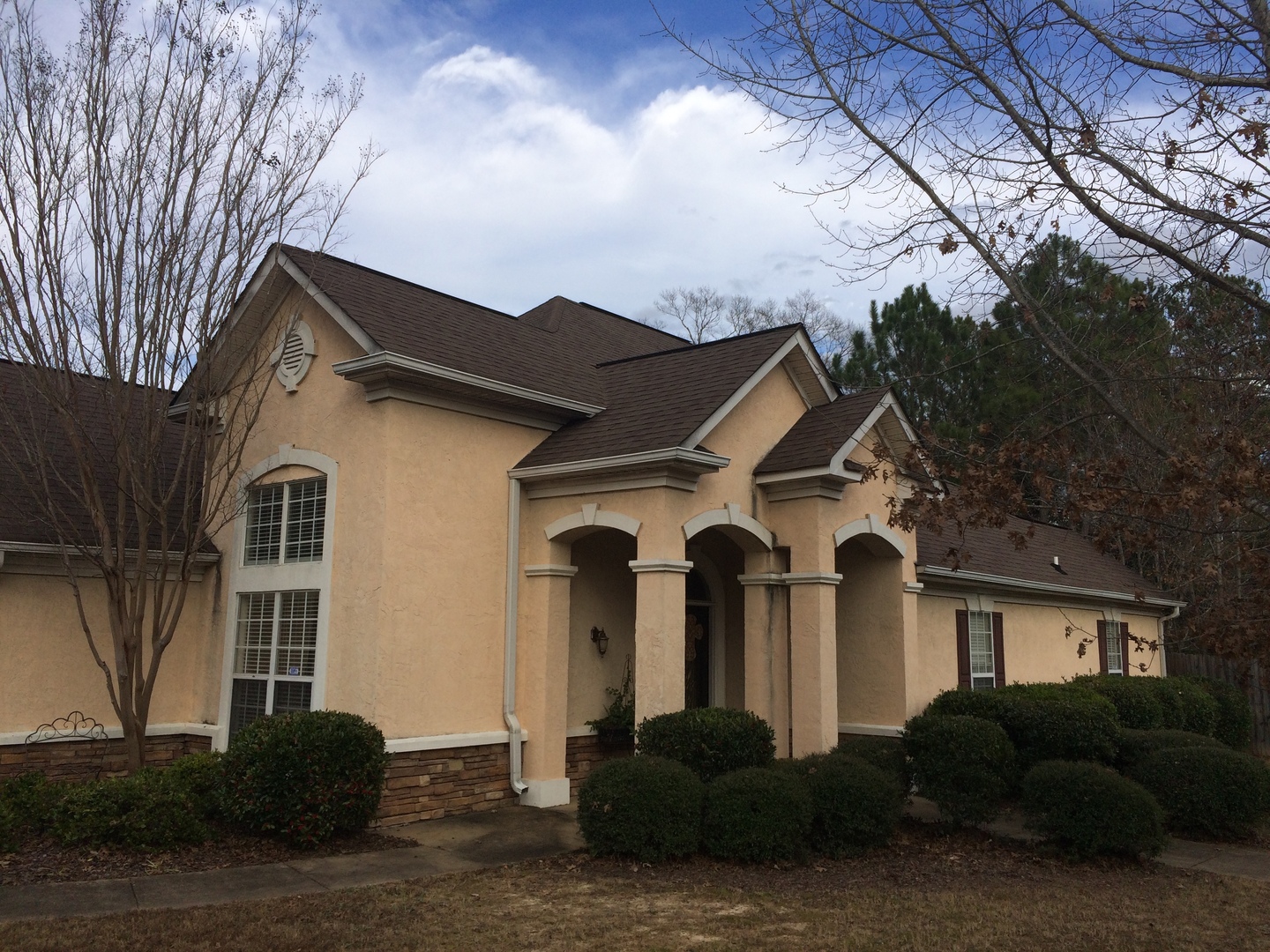 Auburn House: 1267 Grove Park