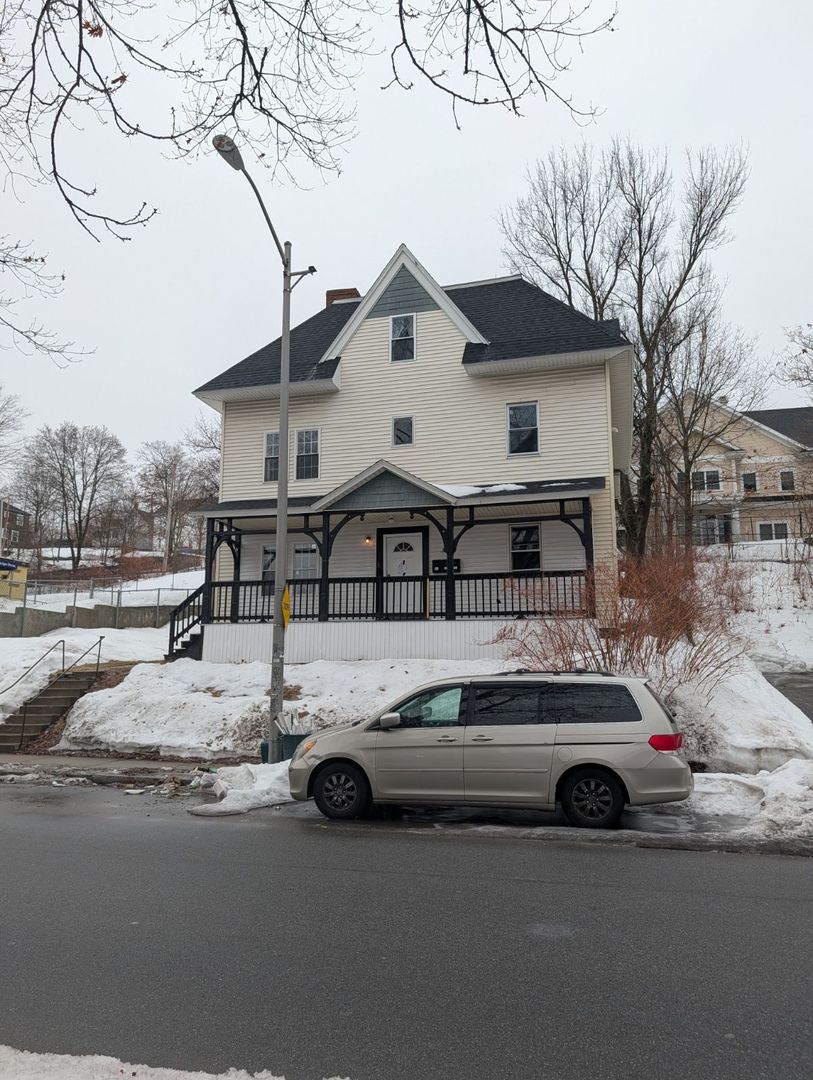 Worcester Apartment: 47 Piedmont Street