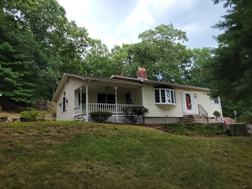 Mendon 2 bedroom Ranch with finished basement