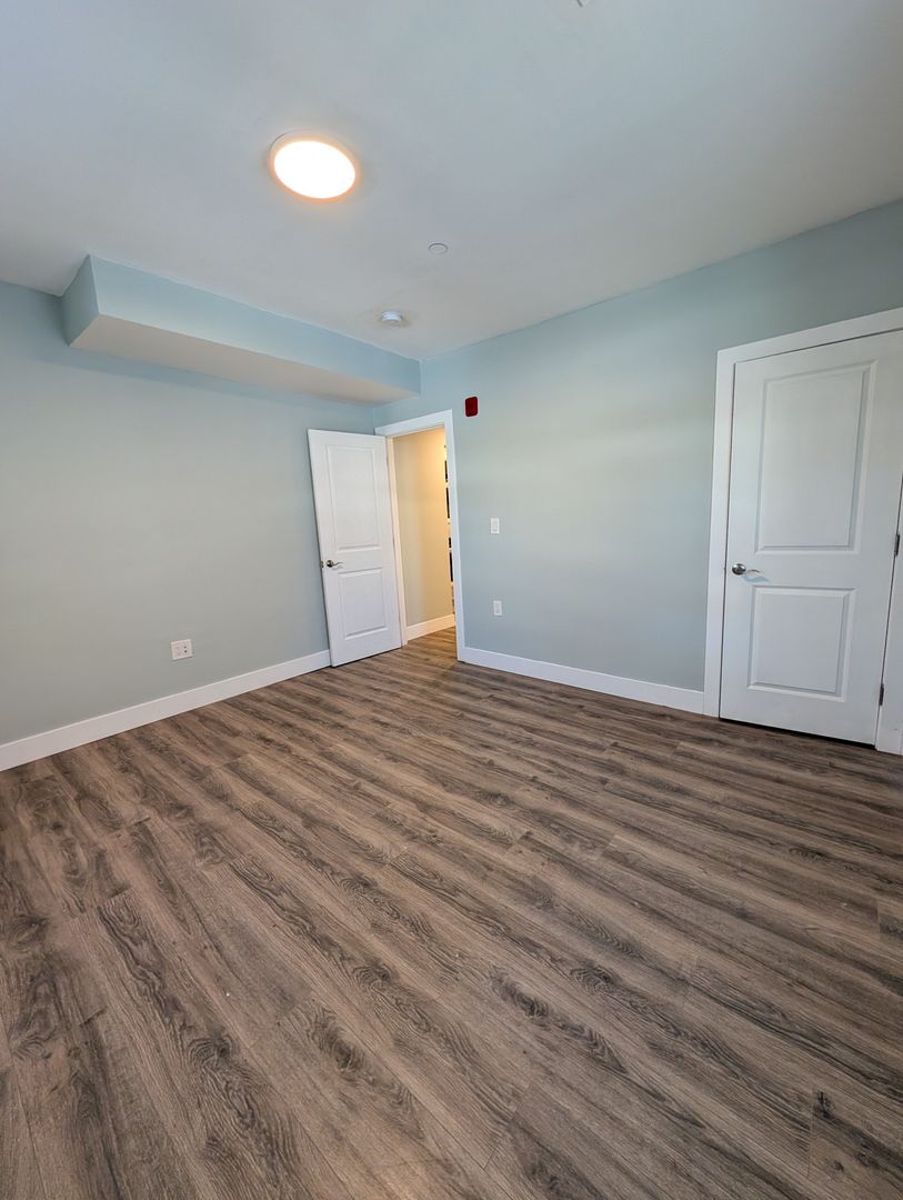 Worcester Apartment: 43 Grand Street