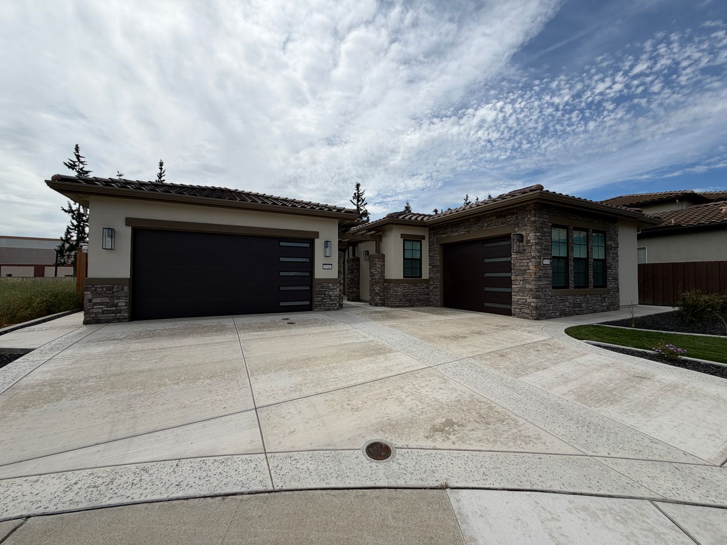 Elk Grove House: 9316 Cruz Ct