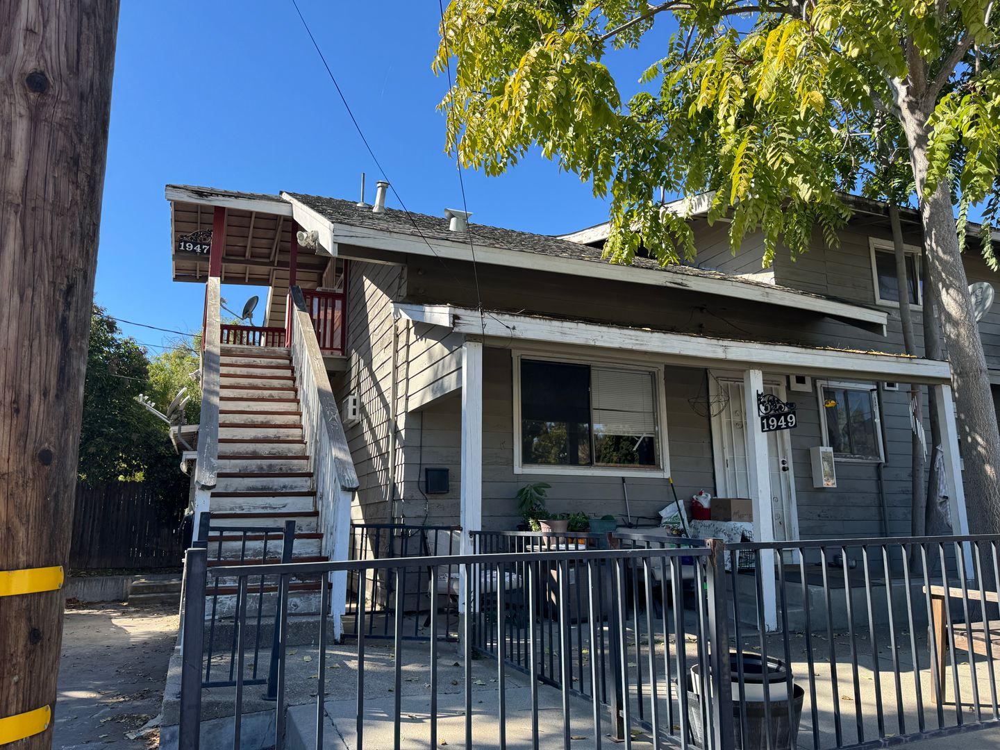 Stockton Apartment: 1947 Wood Ln