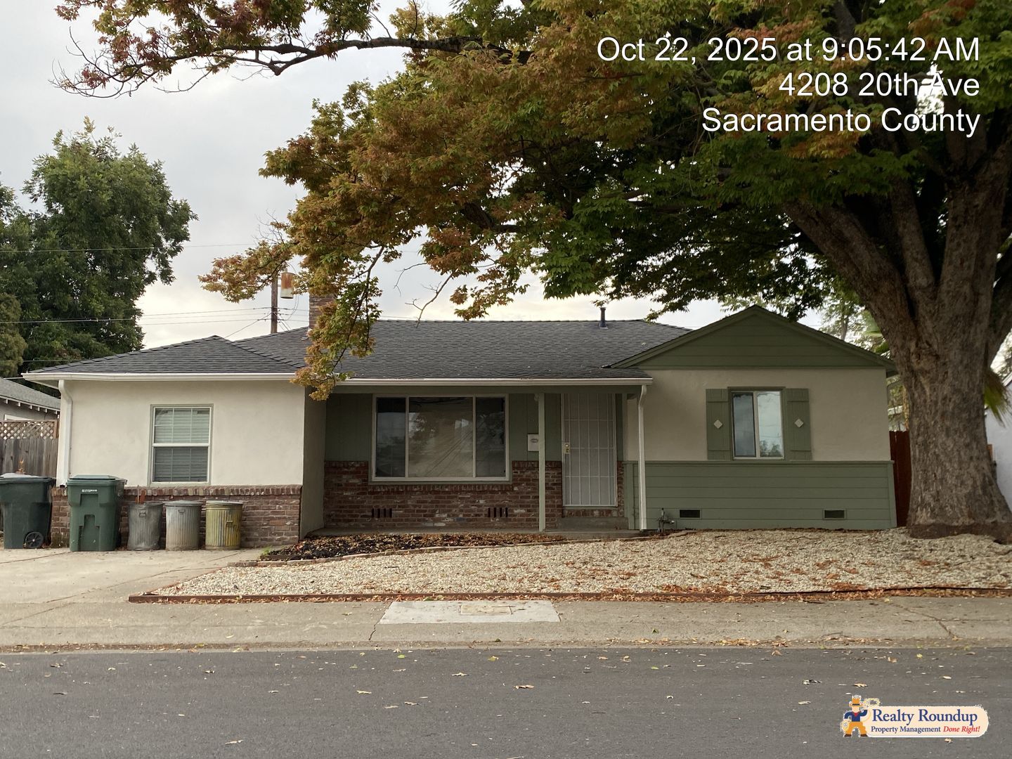 Sacramento House: 4208 20th Ave